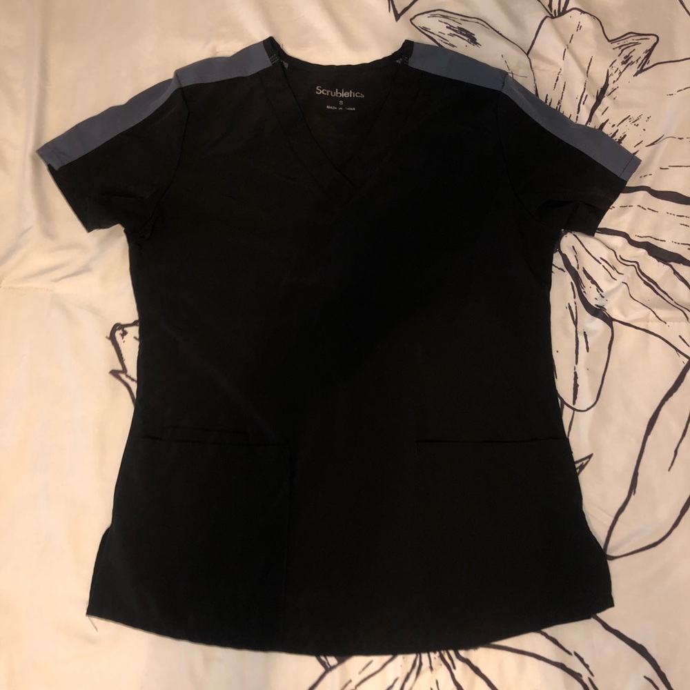 Black and grey scrub top